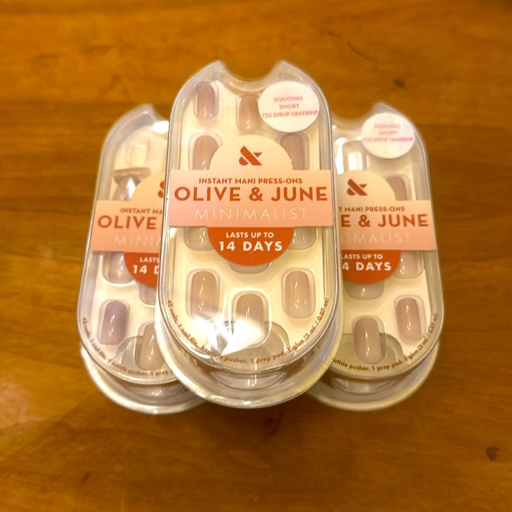 Olive & June Set 3 Minimalist Squoval Short CDJ Syrup Instant Mani Press-On Nail